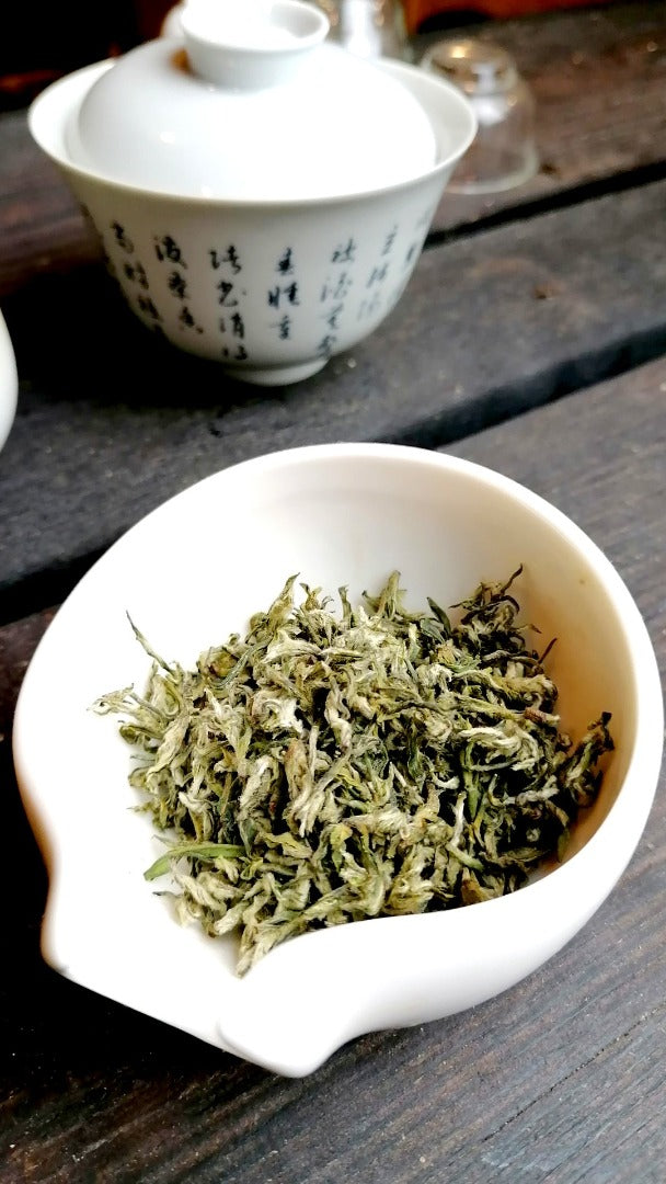 Bi Luo Chun Raccolto 2020 pre QingMing  te verde - qualcosadite te e spezie dal mondo cannella curcuma curry pepe 